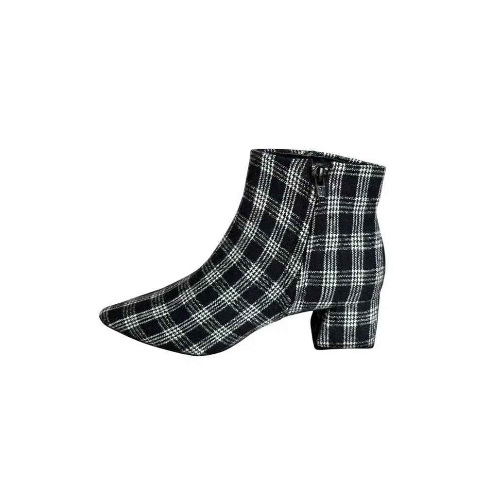Alex Marie Black & White Plaid Low Block Heel Fall Boots Almond Toe Size 7.5
